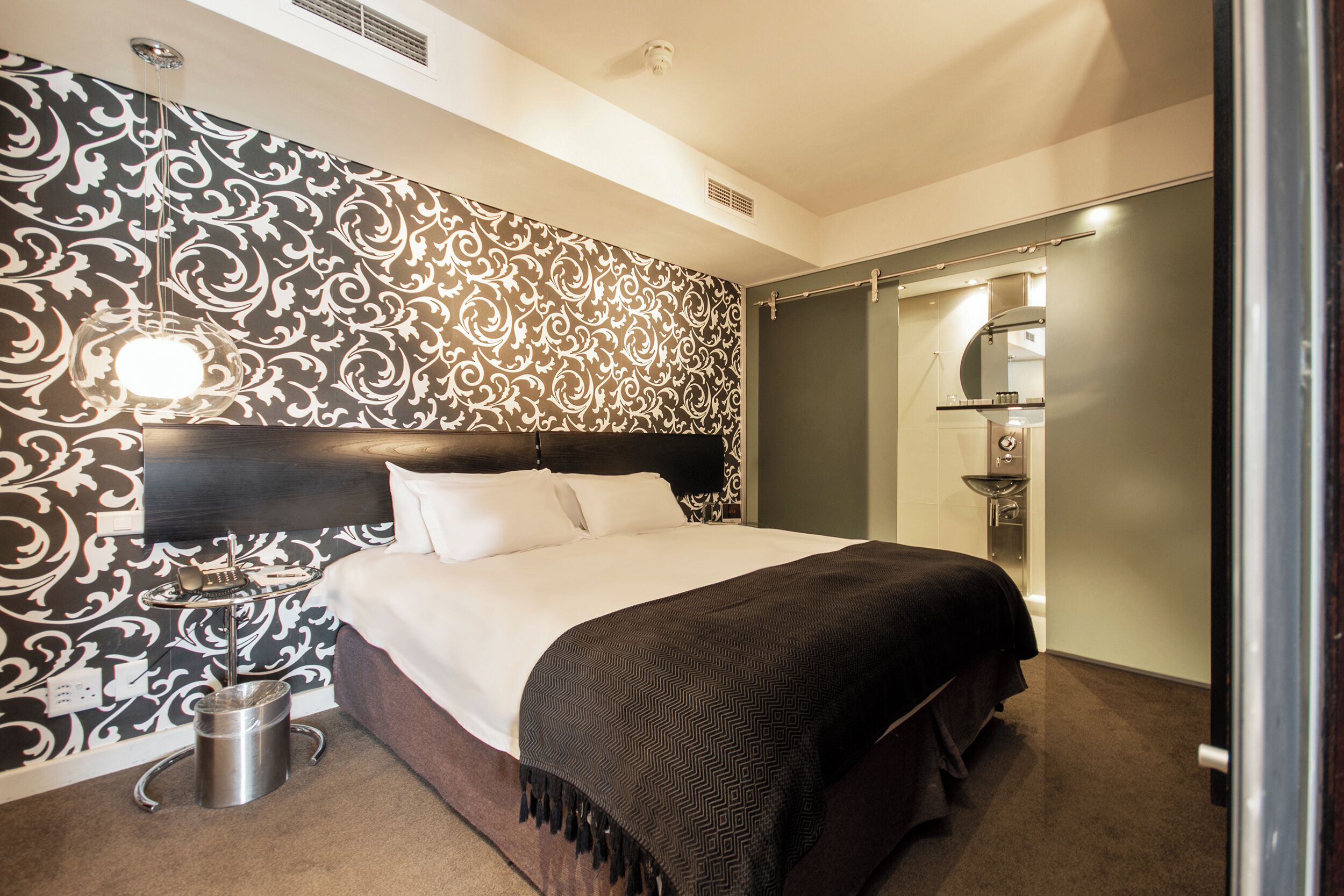 Suite, 2 Bedrooms (36) | Premium bedding, down duvets, pillow-top beds, in-room safe