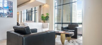 Colosseum Hotel