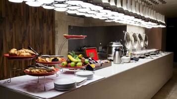 Café da manhã para viagem todos os dias (ZAR 185 por pessoa)