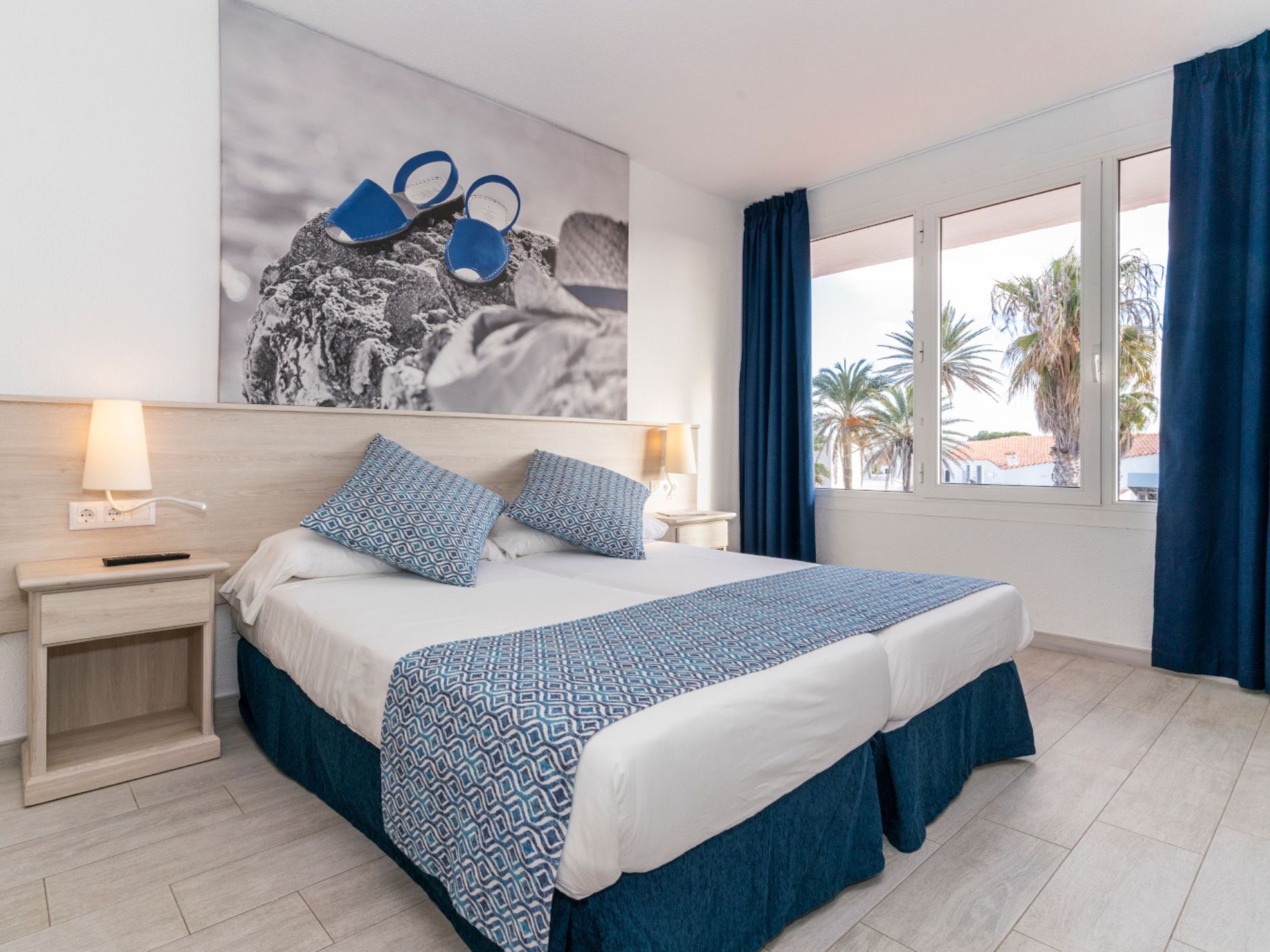 Superior Triple Room | 1 bedroom, in-room safe, bed sheets