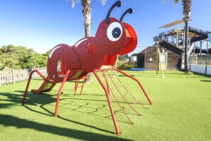 Children's play area - outdoor