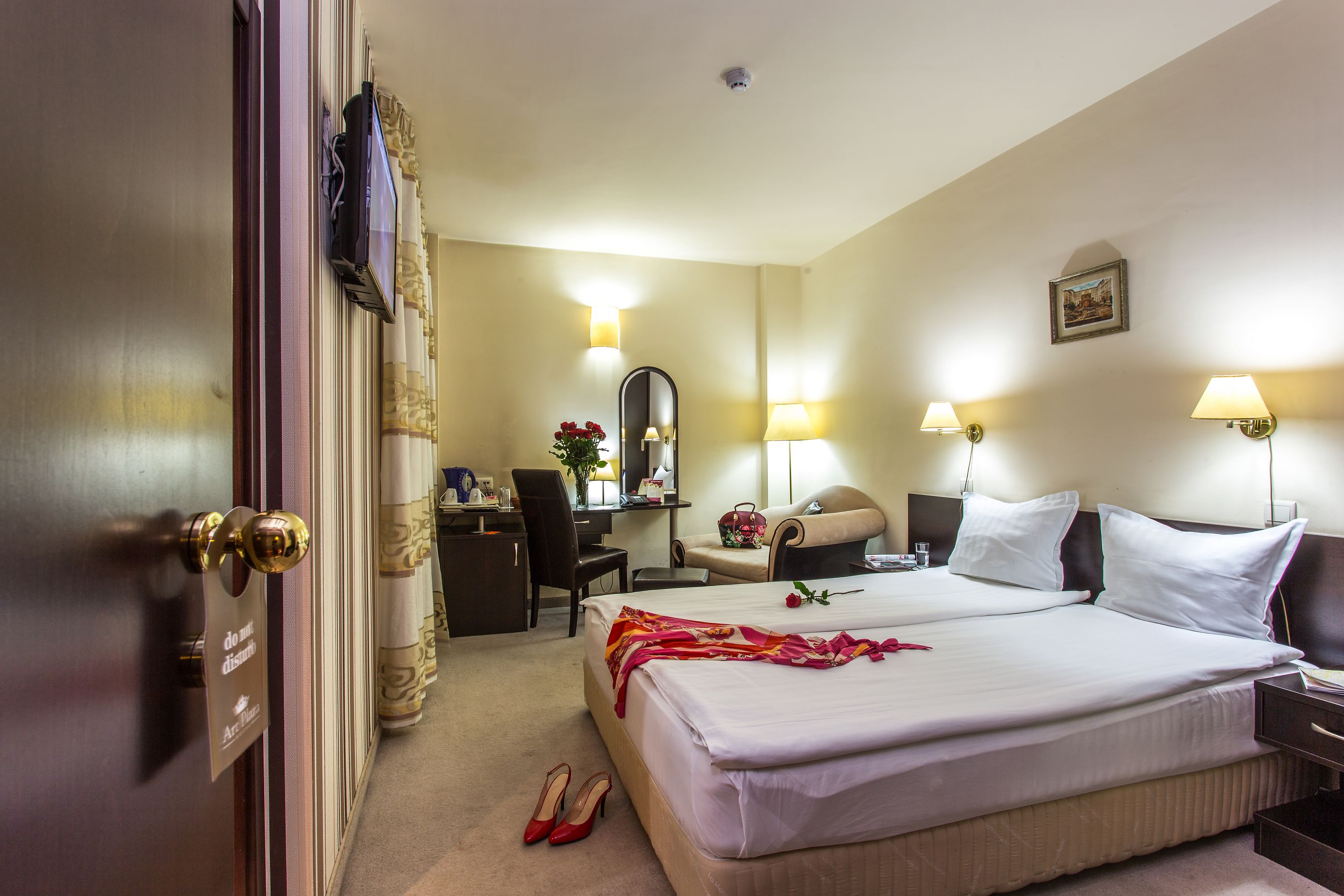 1 bedroom, premium bedding, minibar, in-room safe