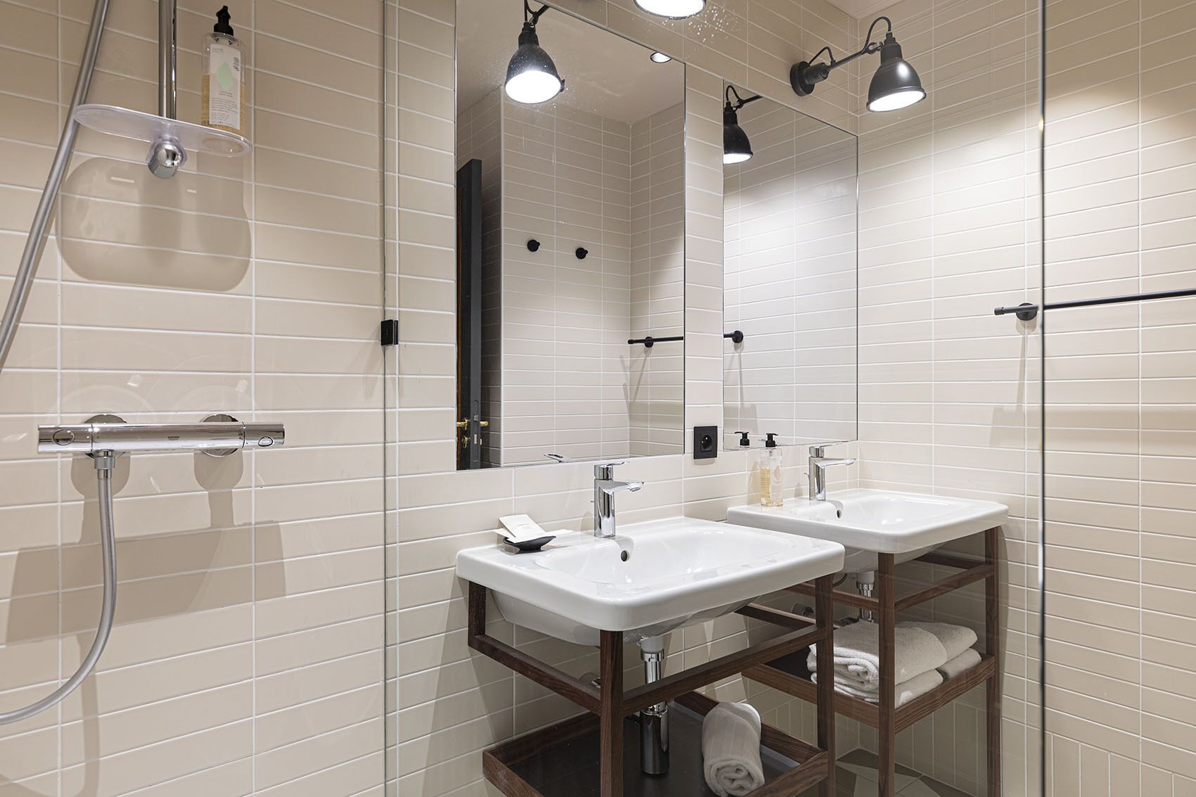 twin room act 3 | premium bedding, in-room safe, individually furnished, desk