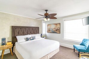 Artículos del minibar gratis, sistema de insonorización y wifi gratis 