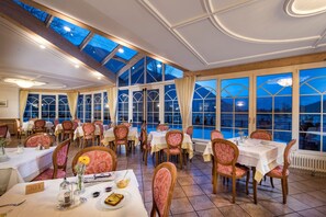 Free daily self-serve breakfast - Hotel Bad Salomonsbrunn (Rasun Anterselva)