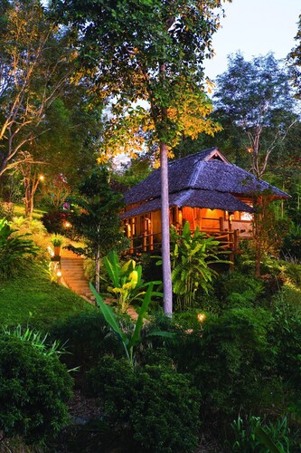 Suanthip Vana Resort