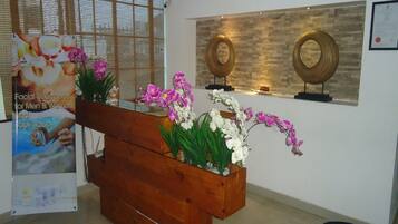 Body treatments, body scrubs, manicures and pedicures