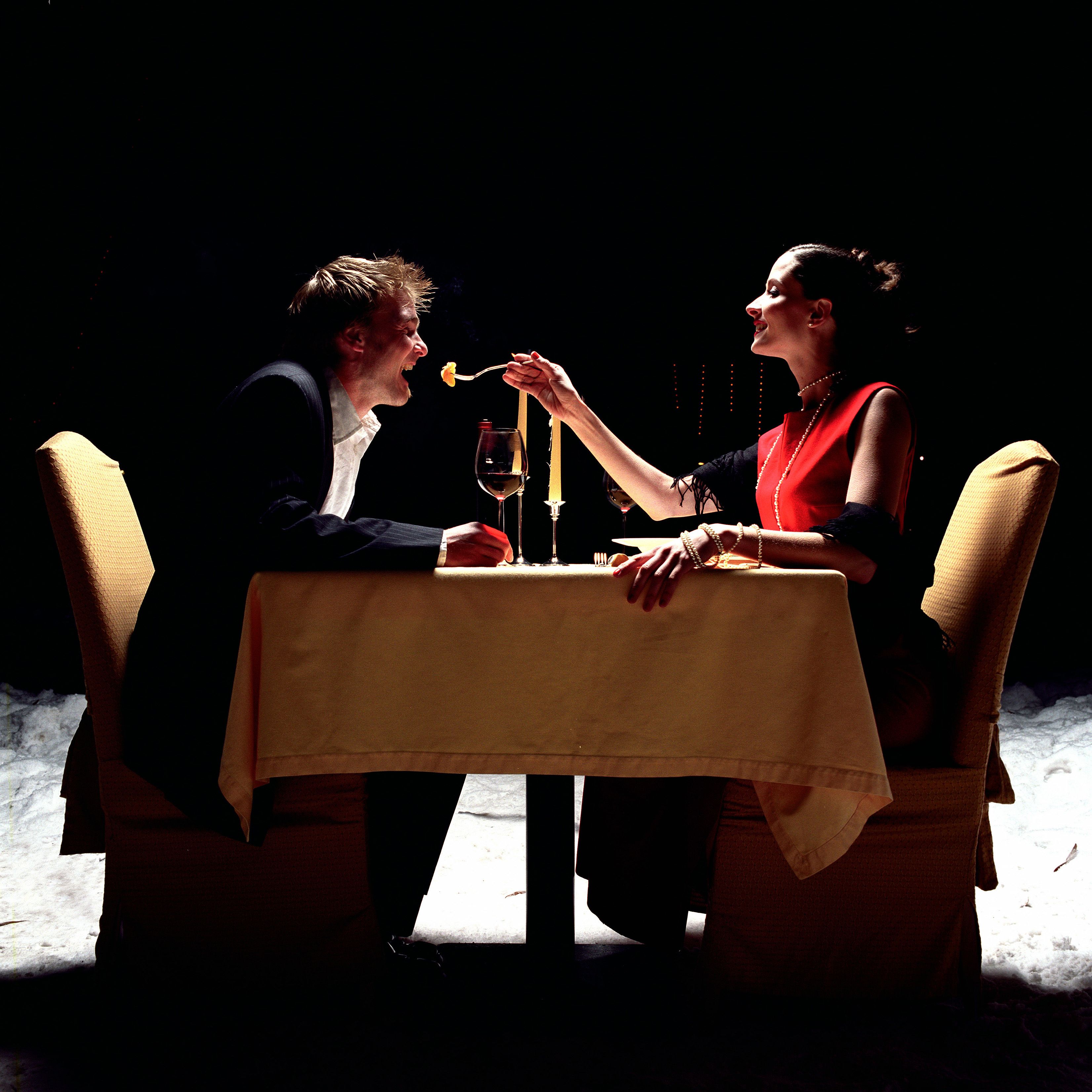 breakfast and dinner served, italian cuisine