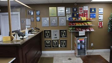 Snack bar