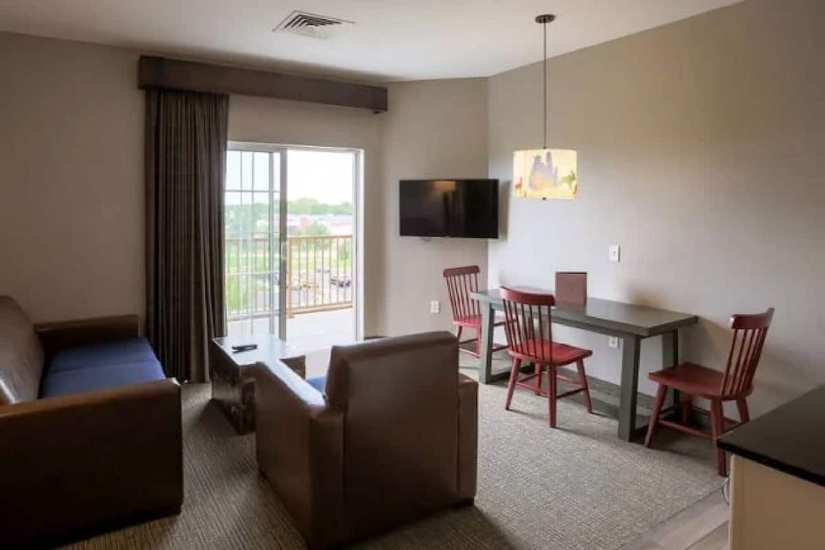 In-room safe, iron/ironing board, Internet, bed sheets