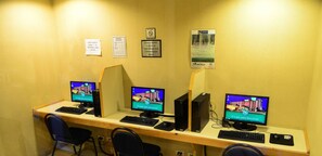 Business center - Hotel Mesaluna Near American Consulate (Ciudad Juárez)