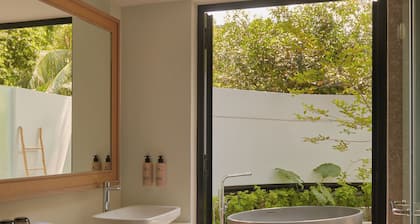 Amara Sanctuary Sentosa