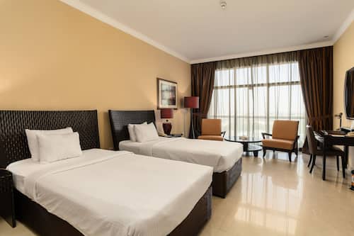 Deluxe Twin Room | Egyptian cotton sheets, premium bedding, down duvets, in-room safe