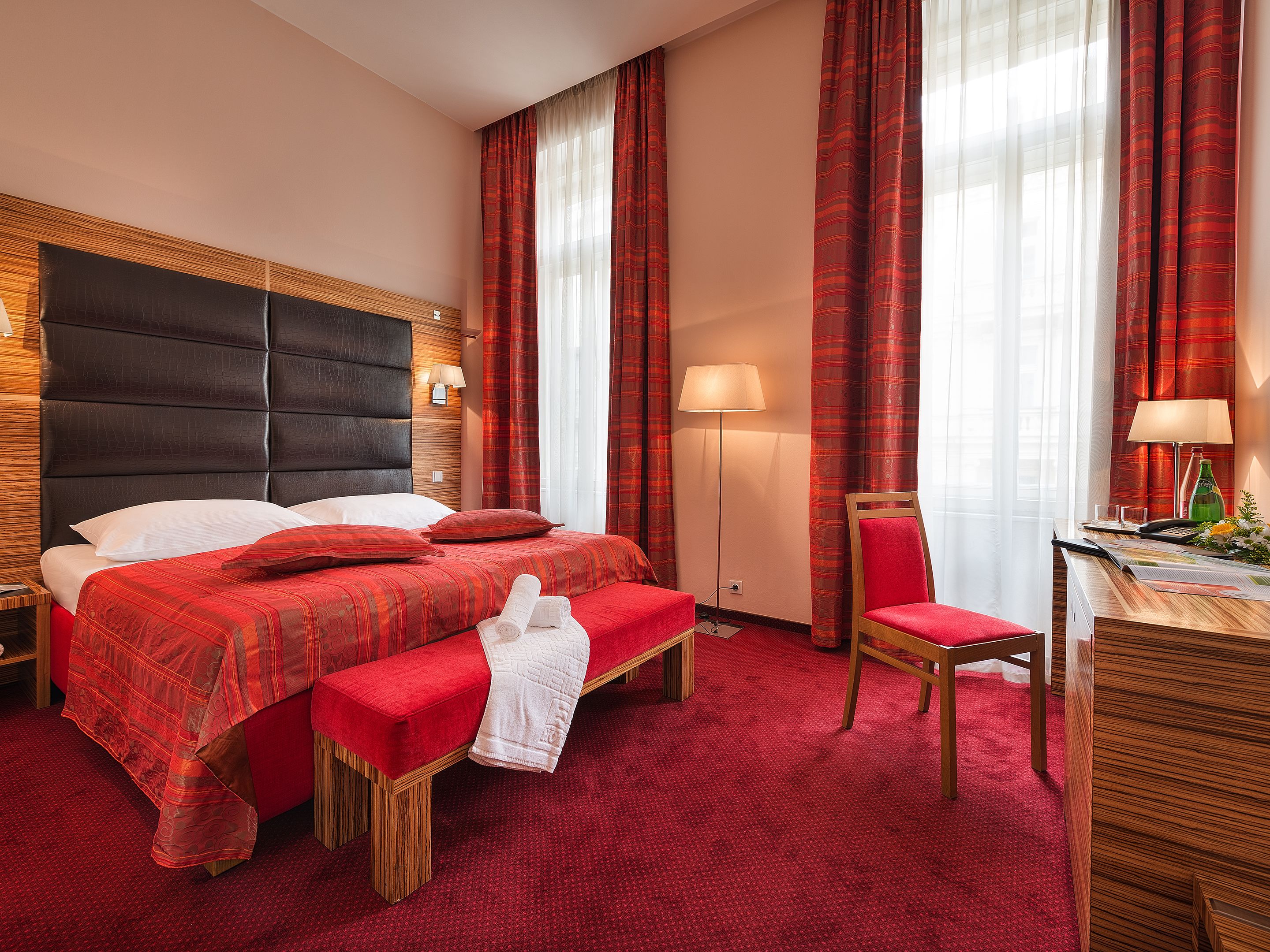 executive double or twin room, balcony | hypo-allergenic bedding, in-room safe, desk, blackout curtains