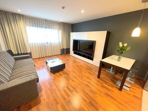 Televisión de pantalla plana