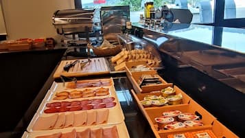 Dagelijks ontbijtbuffet (toeslag)