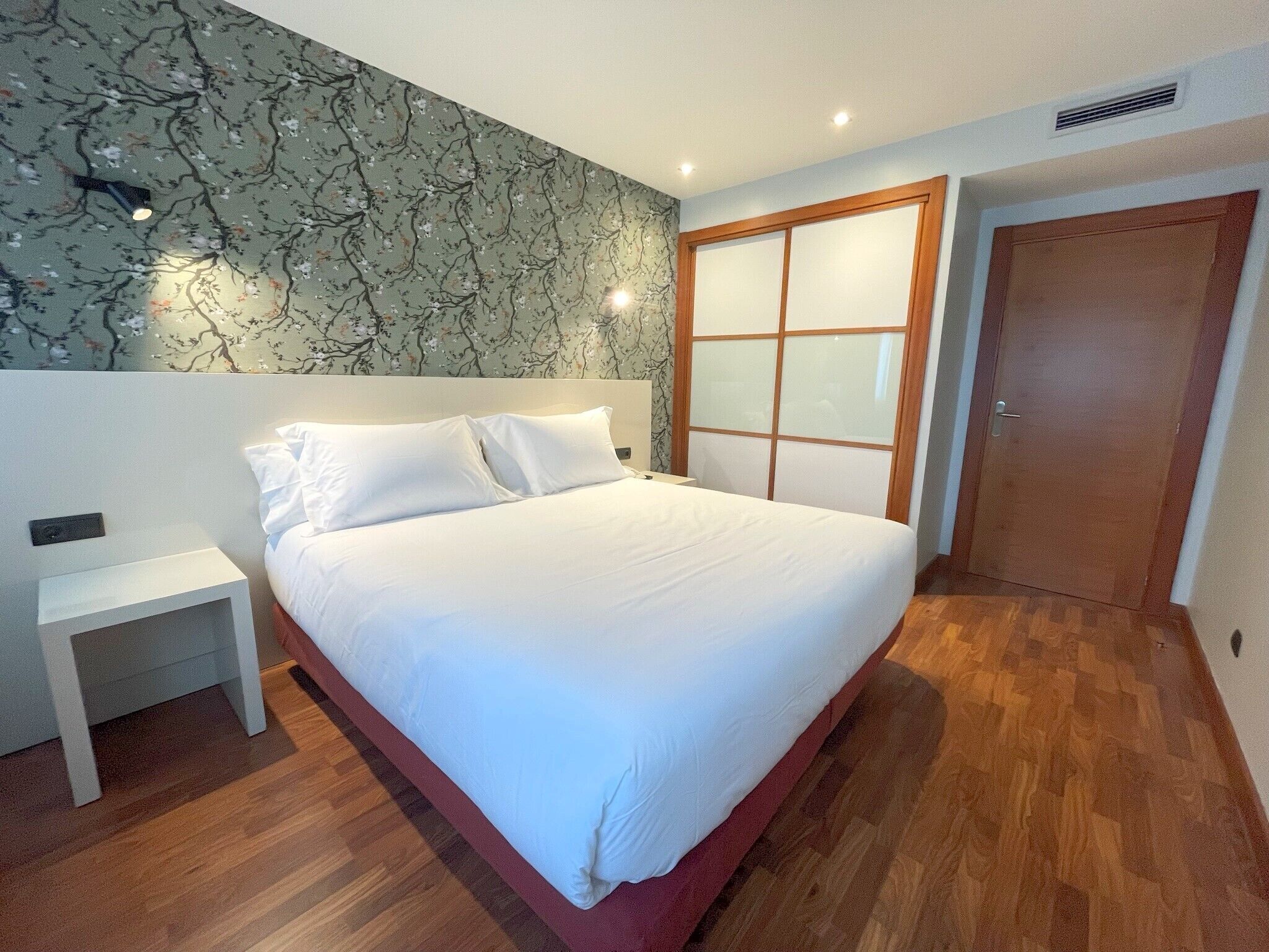 1 slaapkamer, lakens van Egyptisch katoen, luxe beddengoed