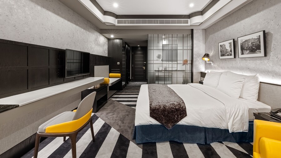 Grand Victoria Hotel
