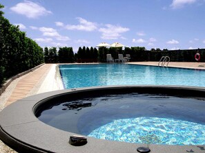 Seasonal outdoor pool