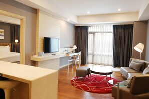 Suite, 1 King Bed (Victoria) | View from room