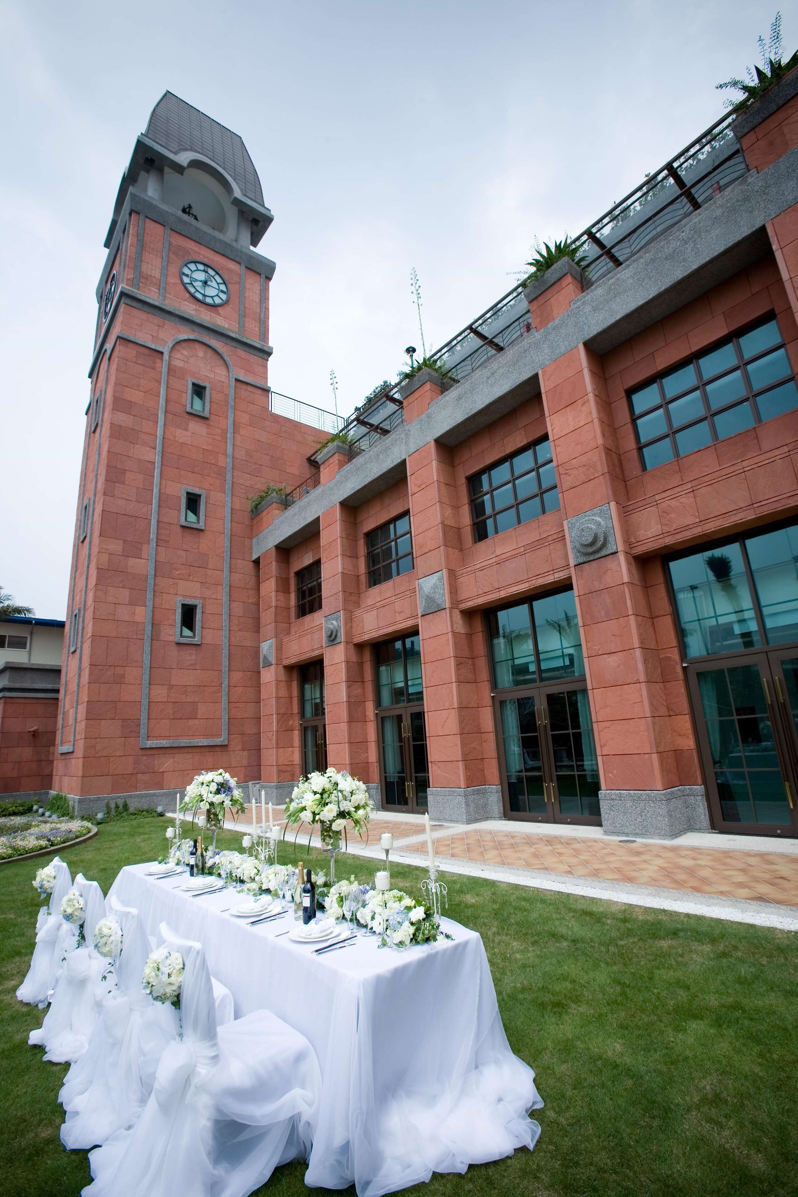 Photo - Grand Victoria Hotel