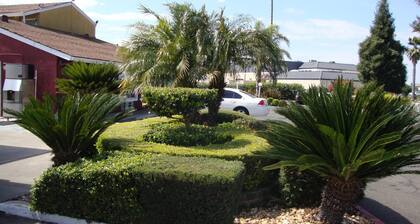 Oasis Inn Sacramento - Elk Grove