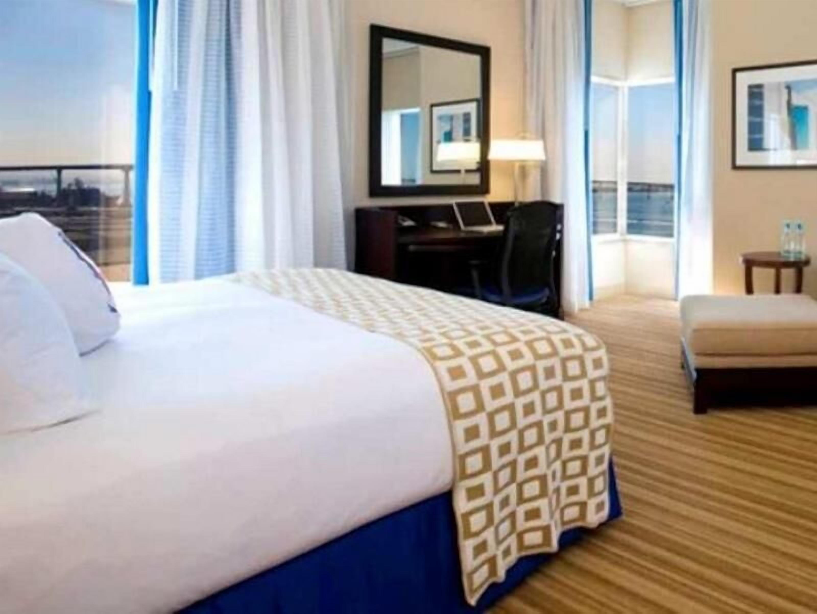Premium bedding, in-room safe, desk, soundproofing