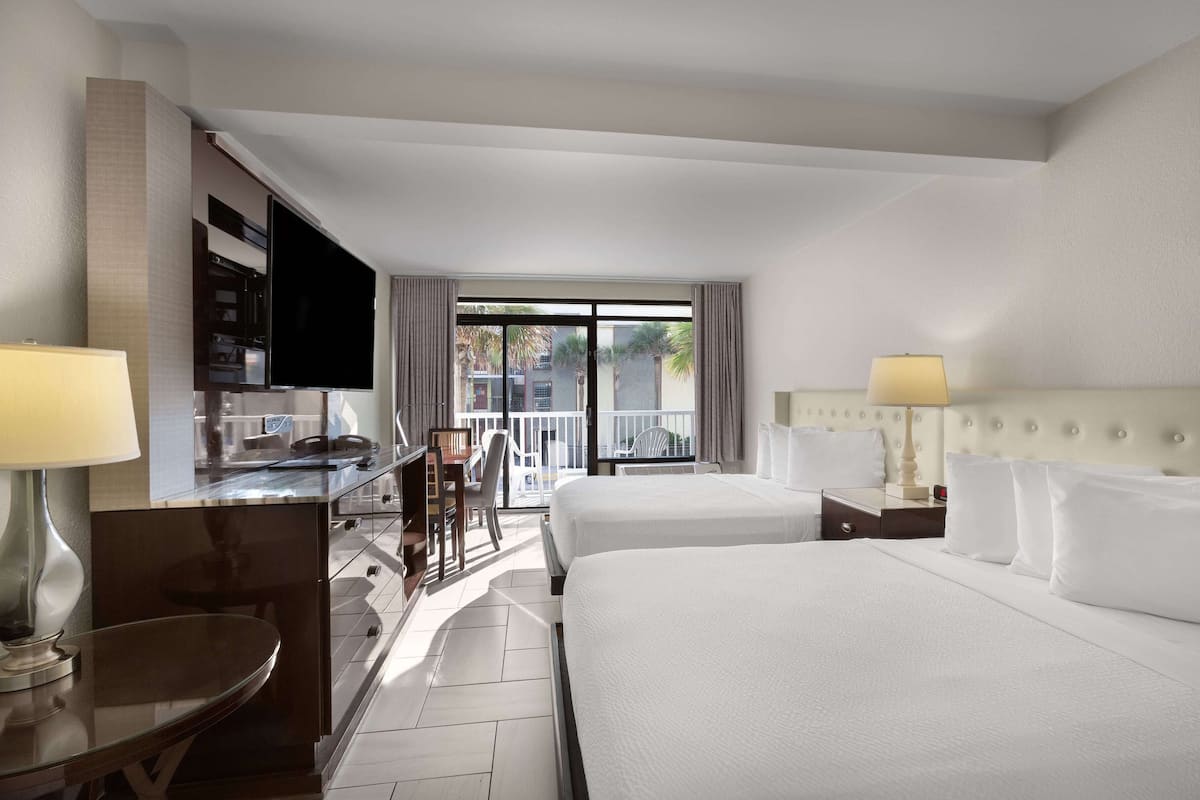 In-room safe, iron/ironing board, WiFi (free), bed sheets
