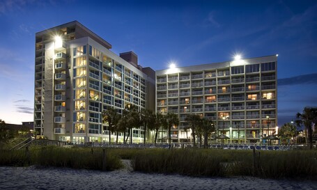 Captain's Quarters Resort - Image 2