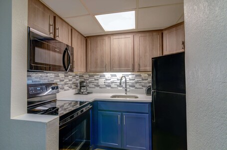 Captain's Quarters Resort - Image 62