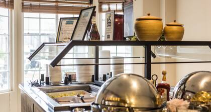 Staybridge Suites Austin Airport by IHG