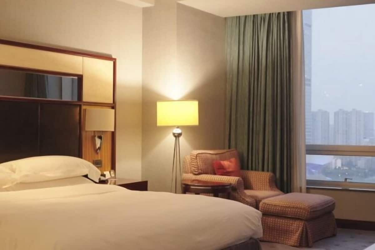 1 chambre, couette en duvet, minibar