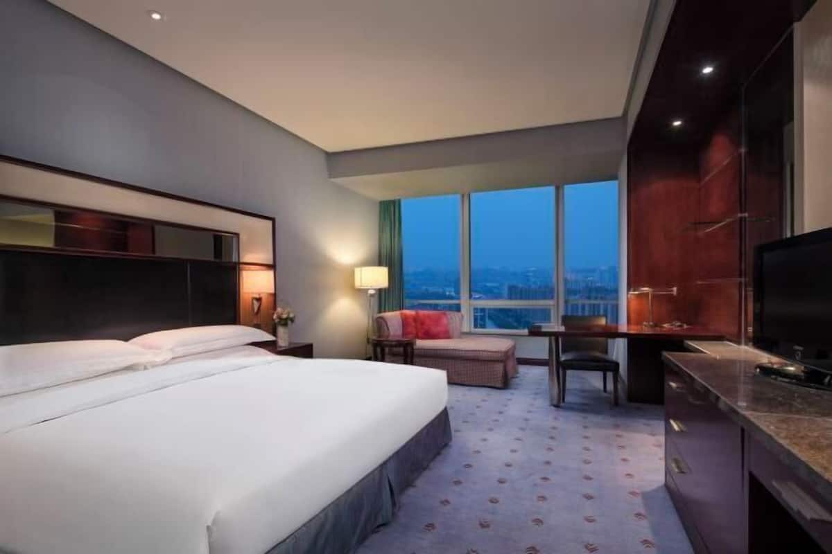 1 chambre, couette en duvet d'oie, minibar