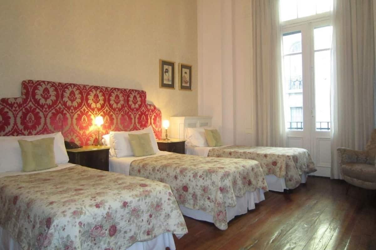 Deluxe Triple Room, 3 Single Beds