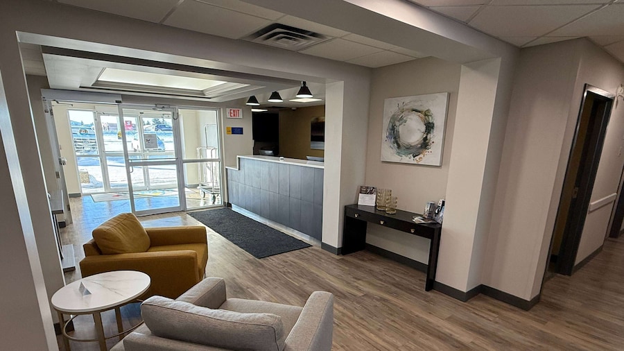 Days Inn by Wyndham Stony Plain