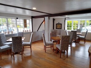 Restaurant - The Mary Arden Inn (Stratford-upon-Avon)