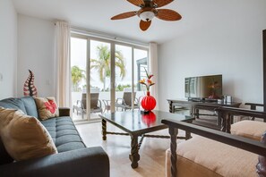 1 bedroom, premium bedding, in-room safe, blackout curtains