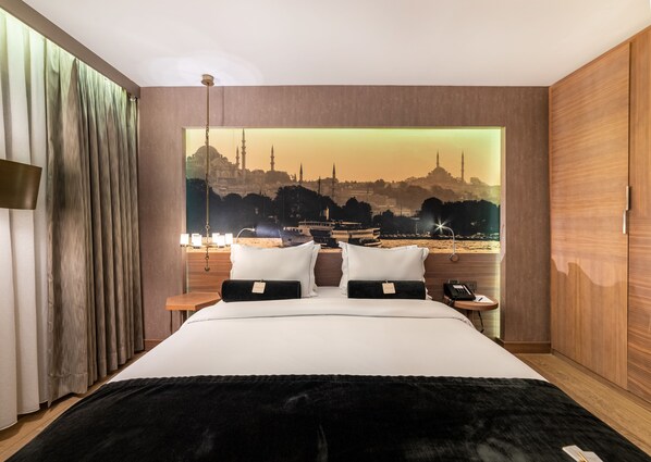 Hypo-allergenic bedding, minibar, in-room safe, desk - Hotel Saint Sophia (Istanbul)