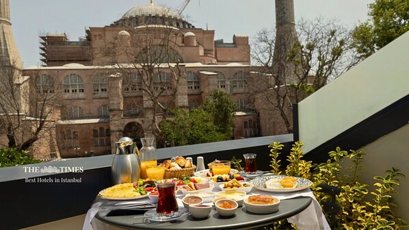 Grand Deluxe Room with Hagia Sophia View