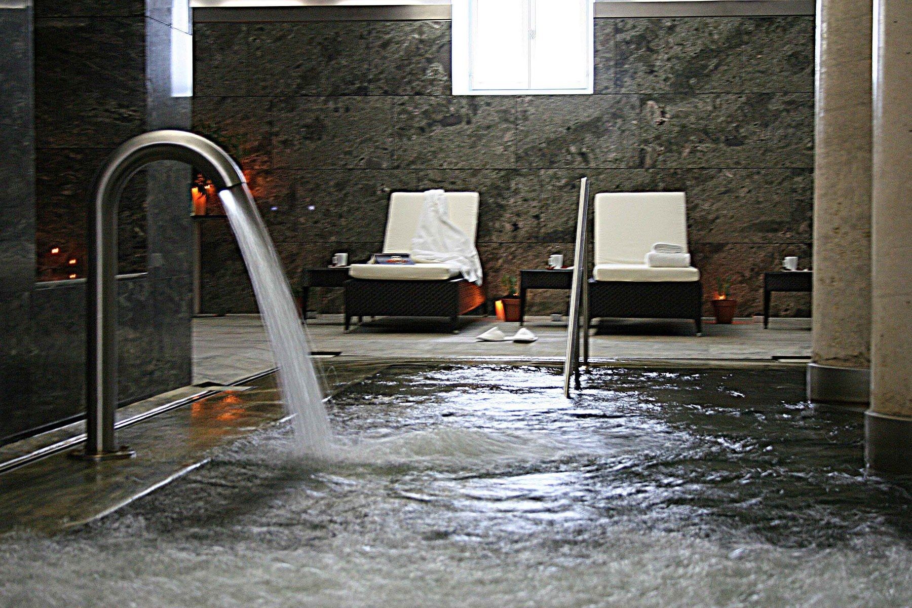 Sauna, bain à remous, hammam, sources chaudes/minérales, hammam