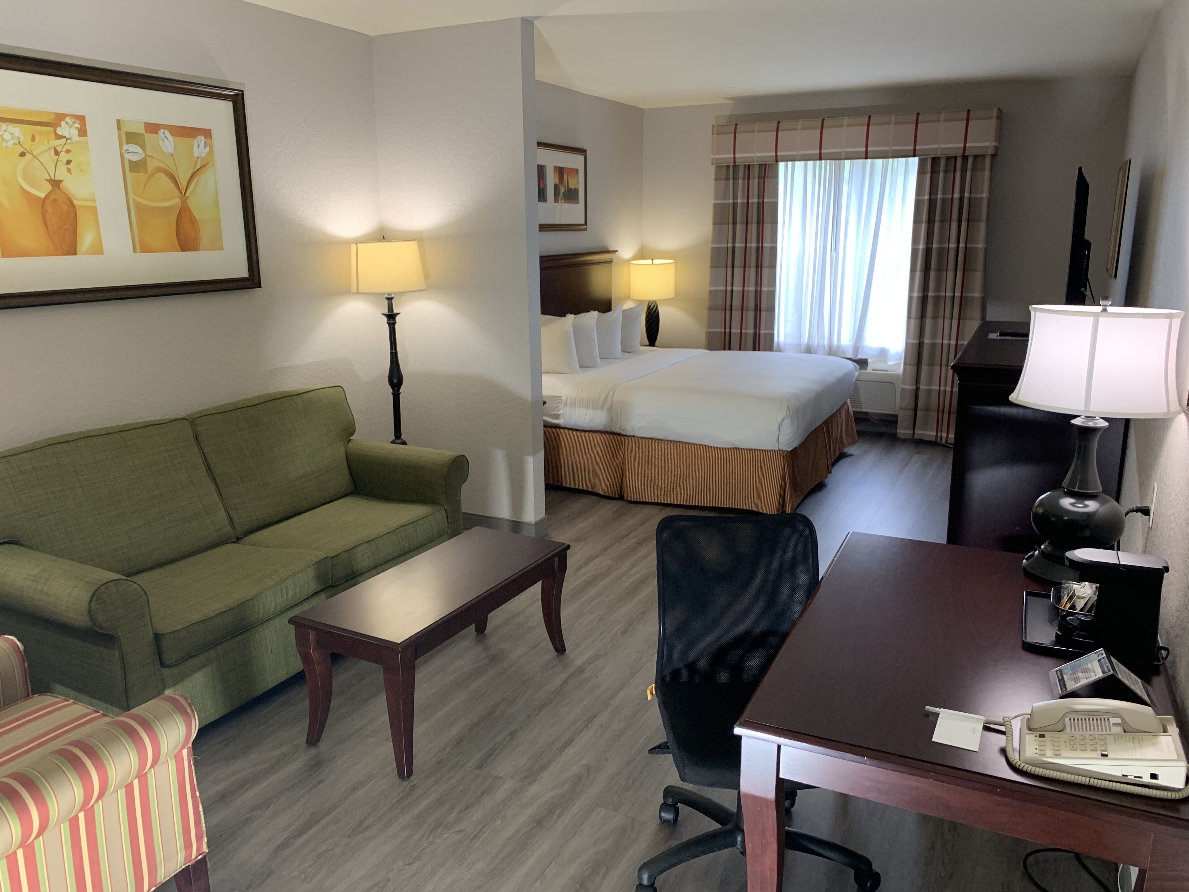 Photo - Country Inn & Suites by Radisson, Jacksonville West, FL