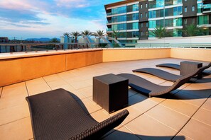 Property amenity - W Scottsdale (Scottsdale)