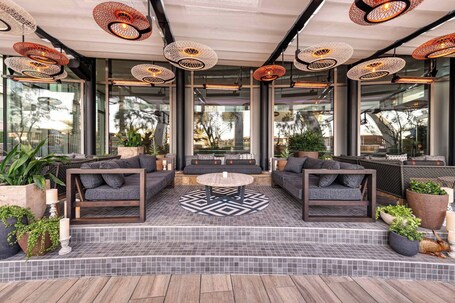 W Scottsdale - Image 1