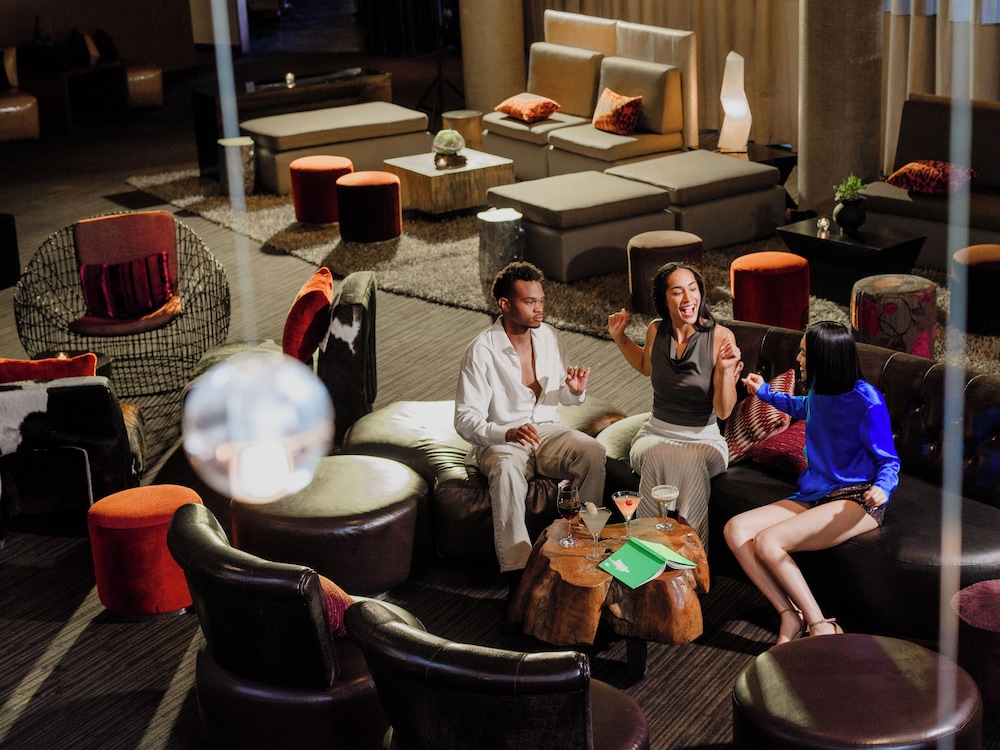 W Scottsdale by null