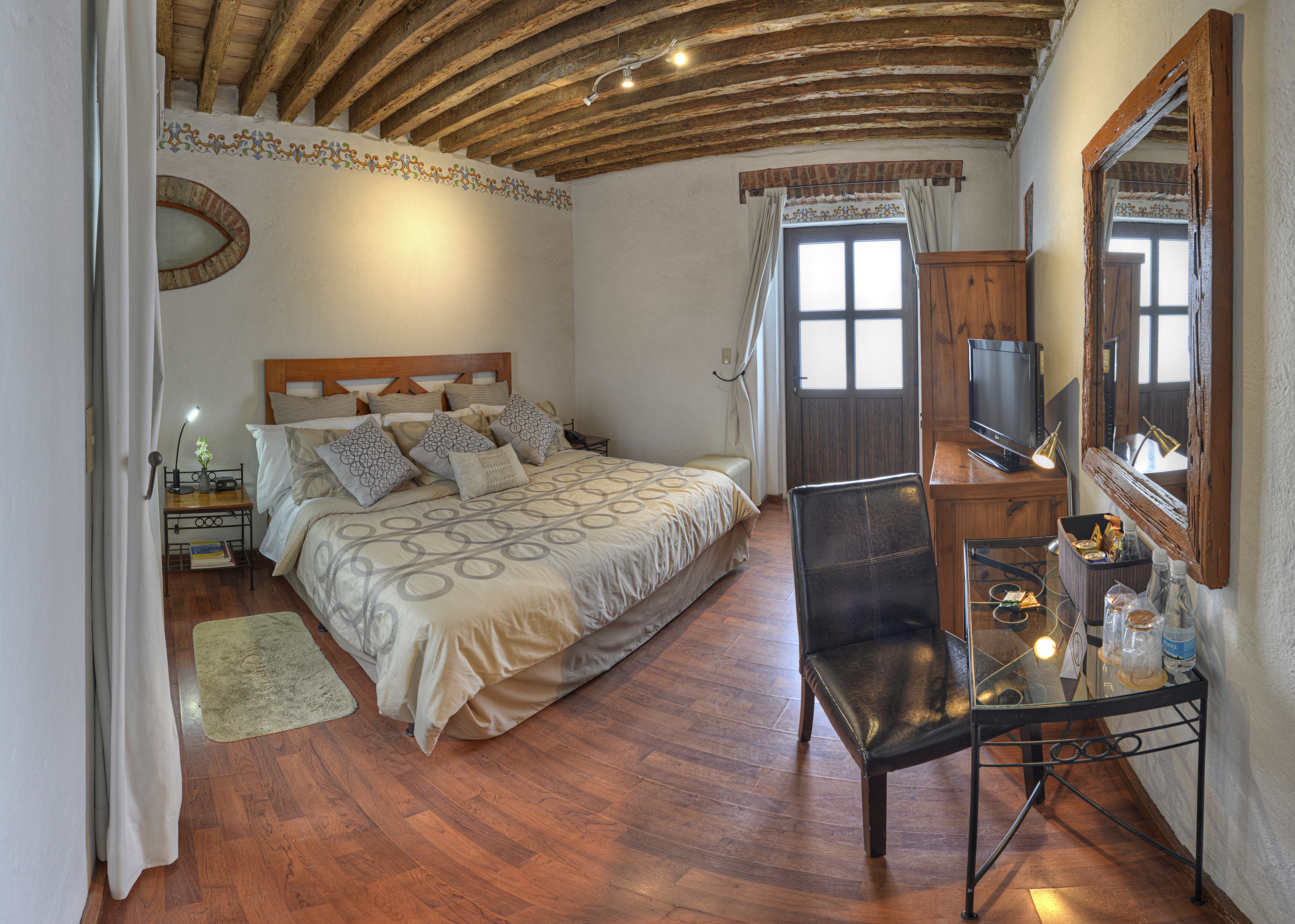 junior suite, 1 king bed | 1 bedroom, premium bedding, in-room safe, individually decorated