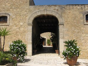 Ingresso della struttura