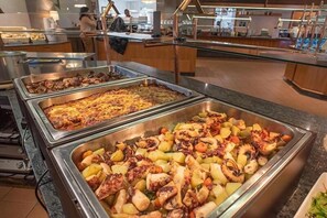 Breakfast, lunch and dinner served - Motel Europa (Palazzolo sull'Oglio)