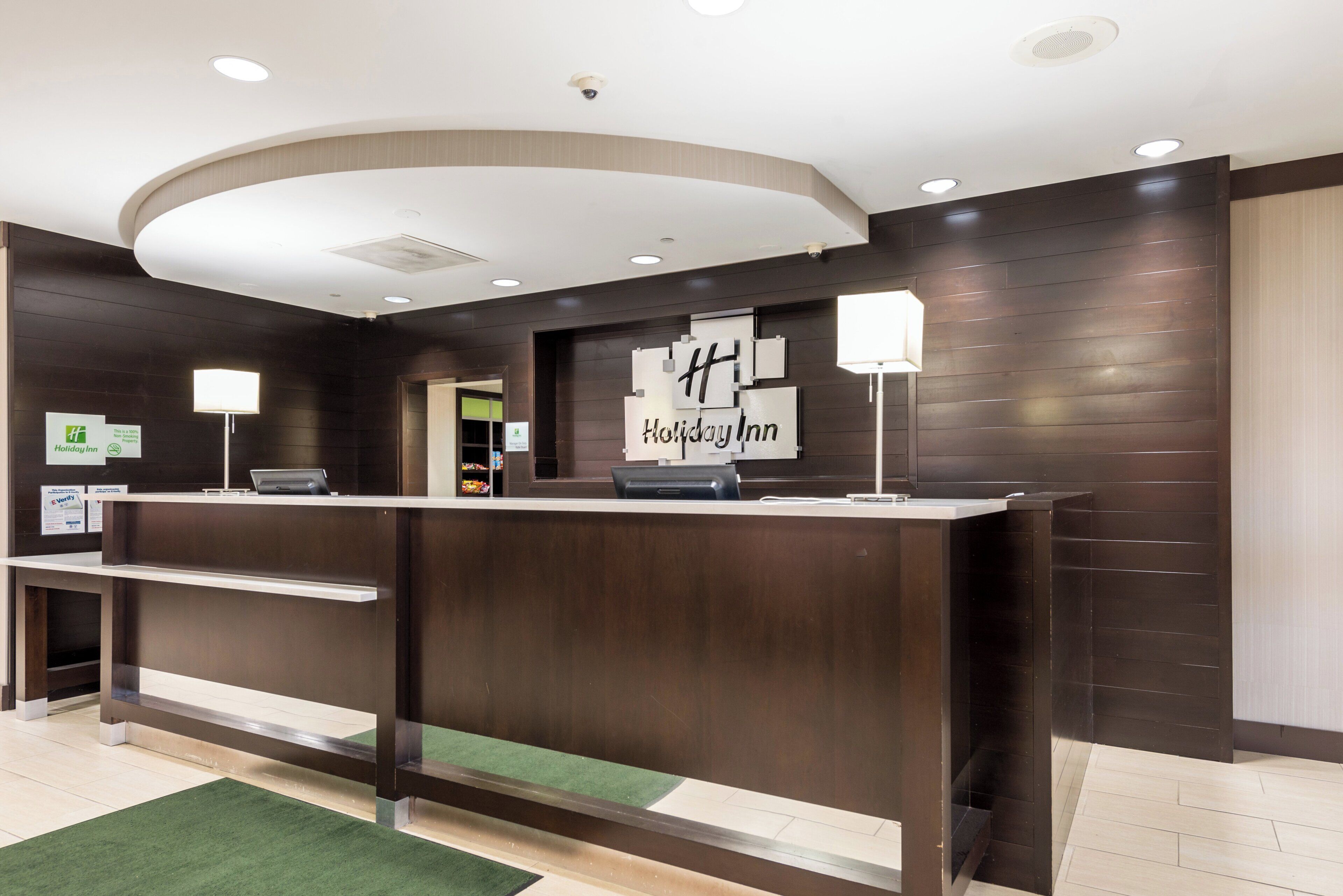 Photo - Holiday Inn - Indianapolis Downtown by IHG
