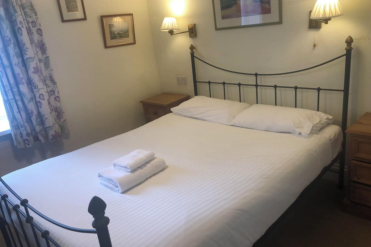 Standard Single Room | Desk, free WiFi, bed sheets
