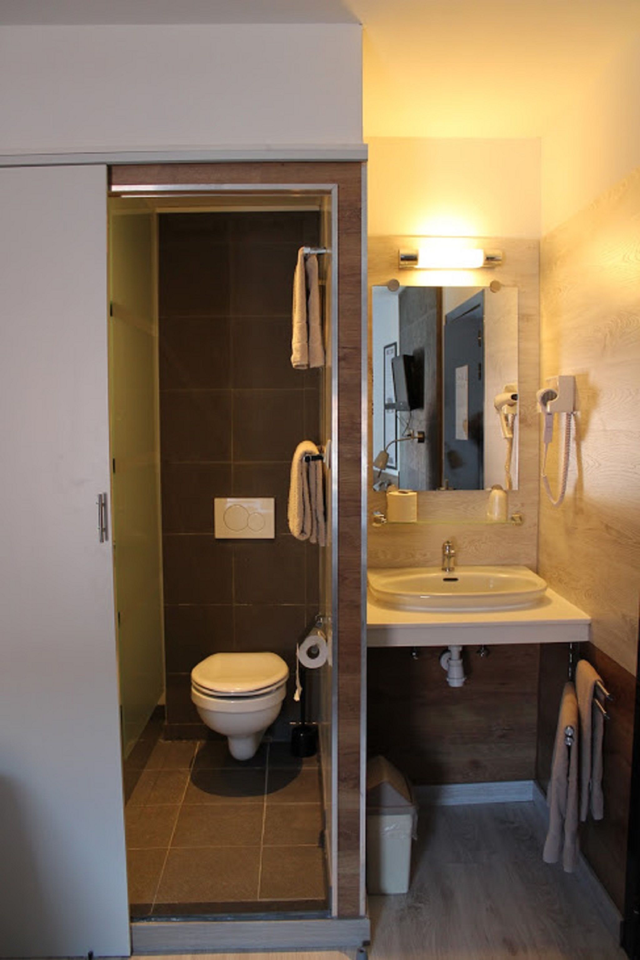 Photo - Canalview Hotel Ter Reien